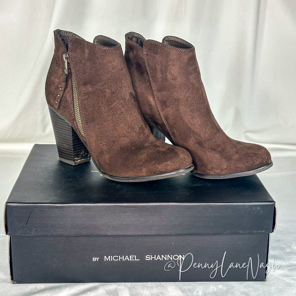 Michael Shannon Suede Ginnie Ankle Booties Size 7.5 Dark Brown - Picture 1 of 11